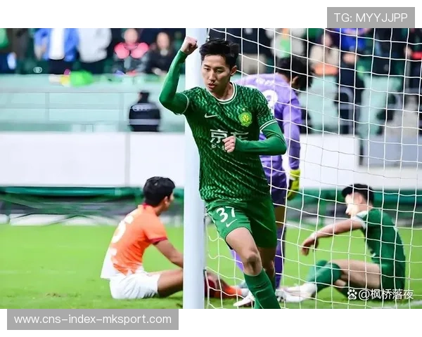 自信一击,破门瞬间——中超锋线连续射门终极攻略 自信一击,破门瞬间——中超锋线连续射门终极攻略