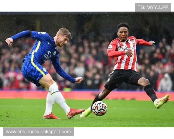 狼队研究德布劳内式传导逻辑：革新球队进攻理念，提升战术深度