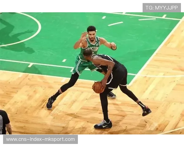 小波特拦截反击命中,篮网持续压制对手 小波特拦截反击命中,篮网持续压制对手