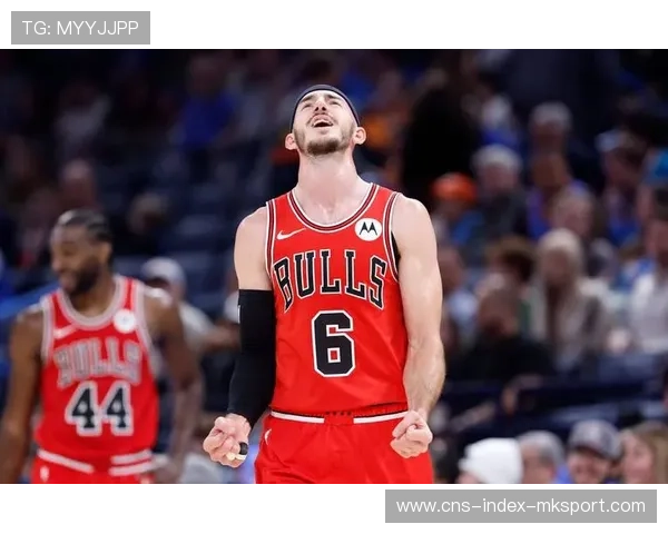 公牛反击速度拉满，卡鲁索飞奔上篮得手：篮坛速度与激情的完美诠释