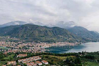 勇士赛后安排心理辅导缓解球员精神压力，勇士队内训练赛